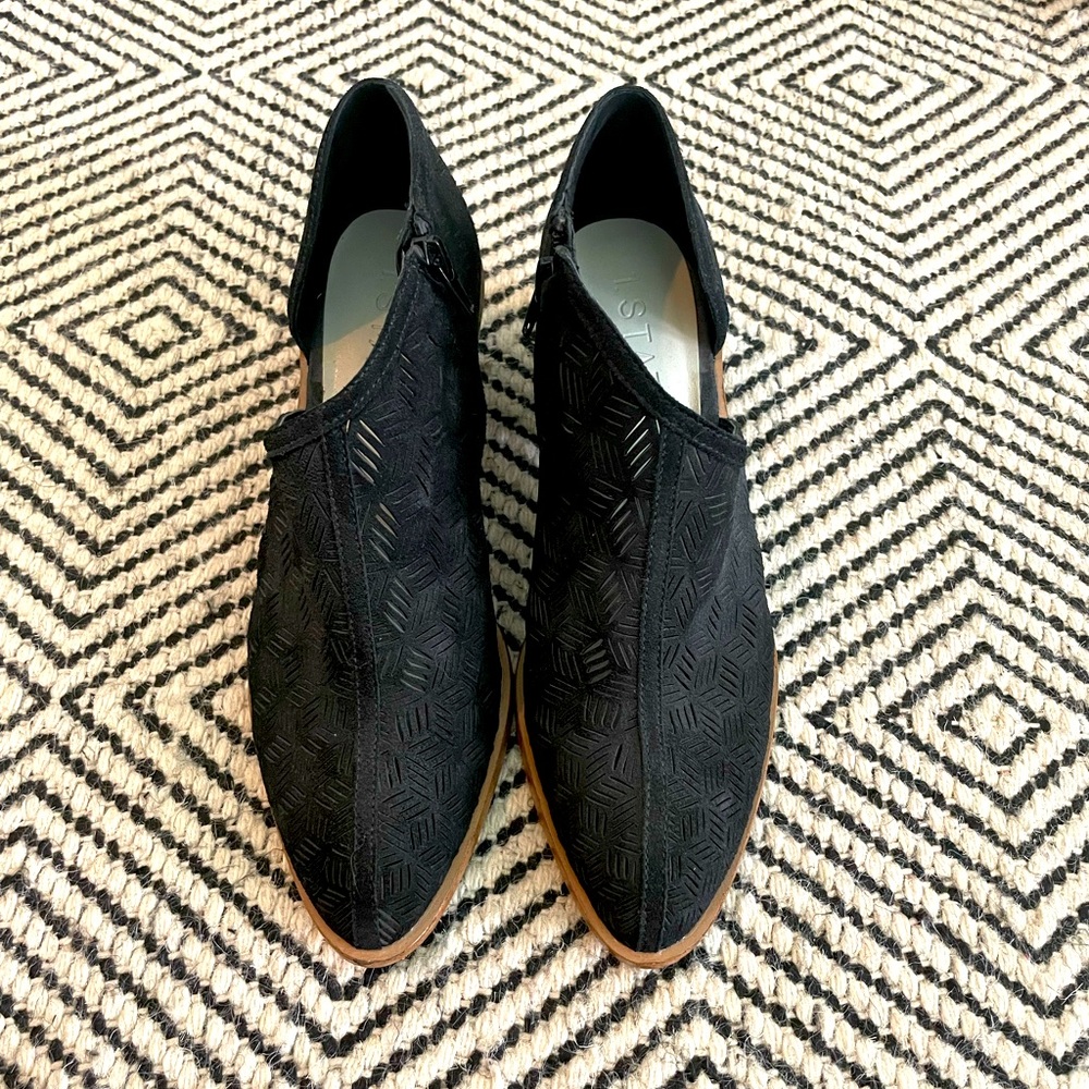 1. State black cutout booties